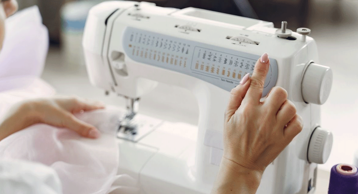 How Does a Sewing Machine Work
